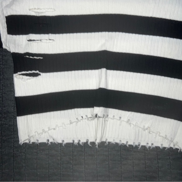 Forever 21 Women's Black&Whited Striped Chewed Hem Crop top with Holes; S - Picture 3 of 5